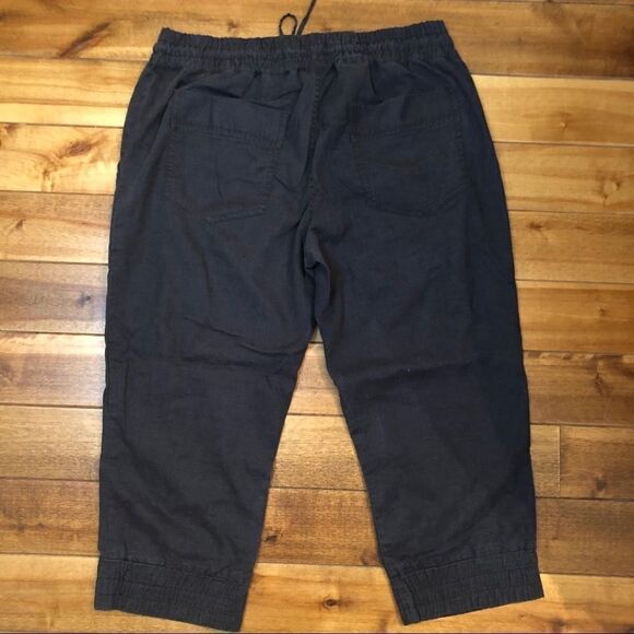 MEC Hemp blend capris Grey size 10 - Picture 6 of 7